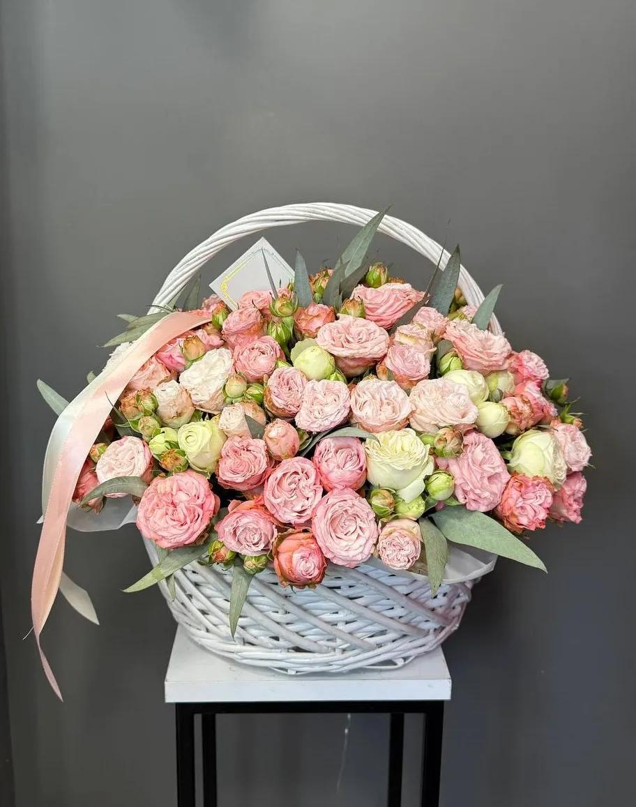 Bunch of roses in a basket | ծաղիկներ, ծաղկեպսակներ, բույսեր Երևան