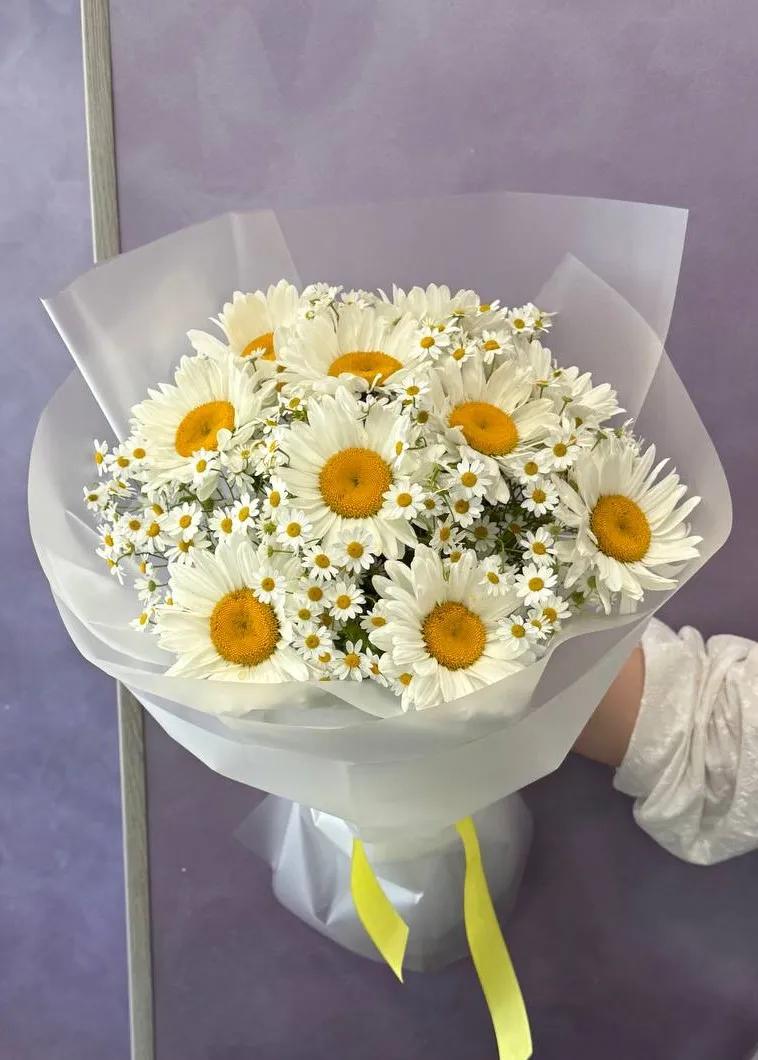 Chrysanthemum and gerbera in one bouquet | ծաղիկներ, ծաղկեպսակներ, բույսեր Երևան