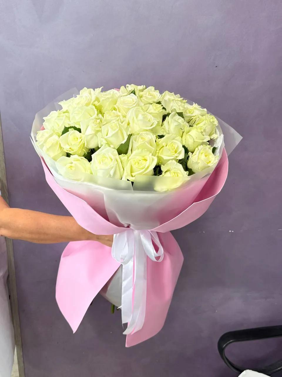 A bunch of white roses | ծաղիկներ, ծաղկեպսակներ, բույսեր Երևան