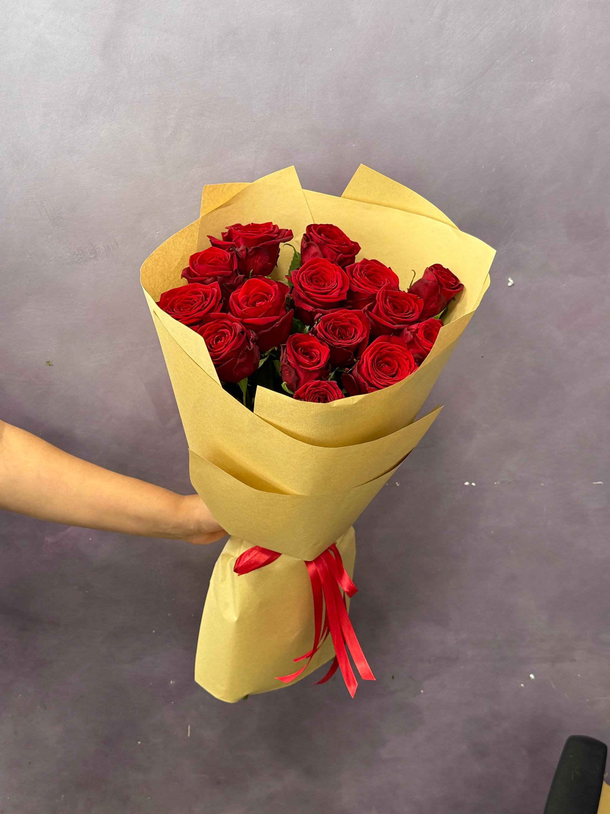 Bunch of red roses | ծաղիկներ, ծաղկեպսակներ, բույսեր Երևան