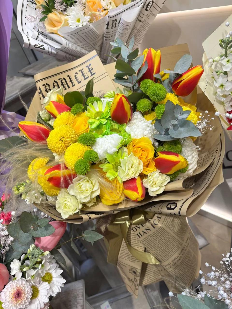 A bright bunch | ծաղիկներ, ծաղկեպսակներ, բույսեր Երևան