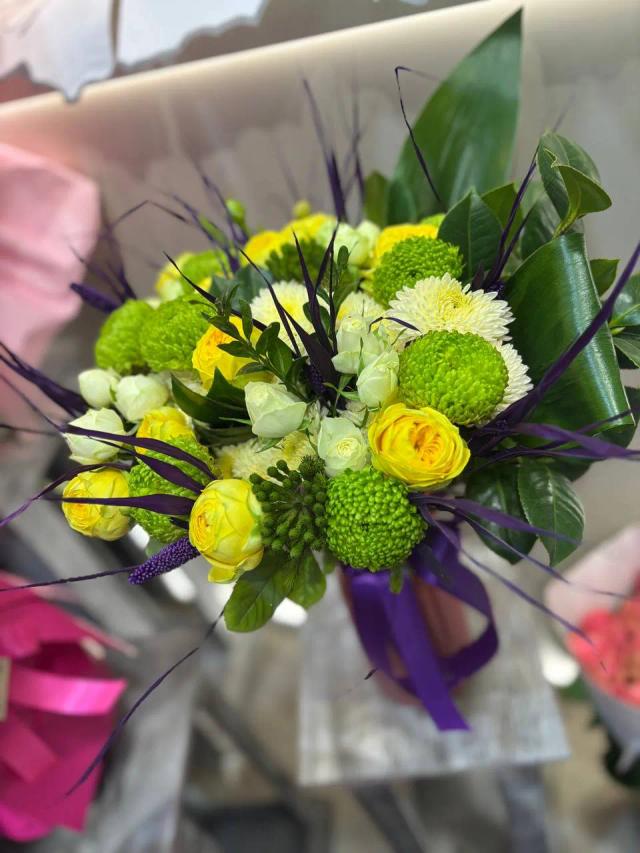Bunch of chrysanthemums | ծաղիկներ, ծաղկեպսակներ, բույսեր - առաքում Երևան