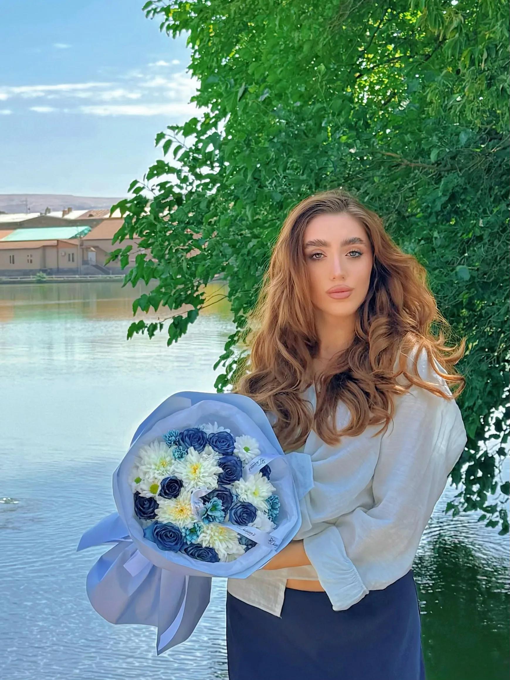 Blue bunch | ծաղիկներ, ծաղկեպսակներ, բույսեր - առաքում Երևան