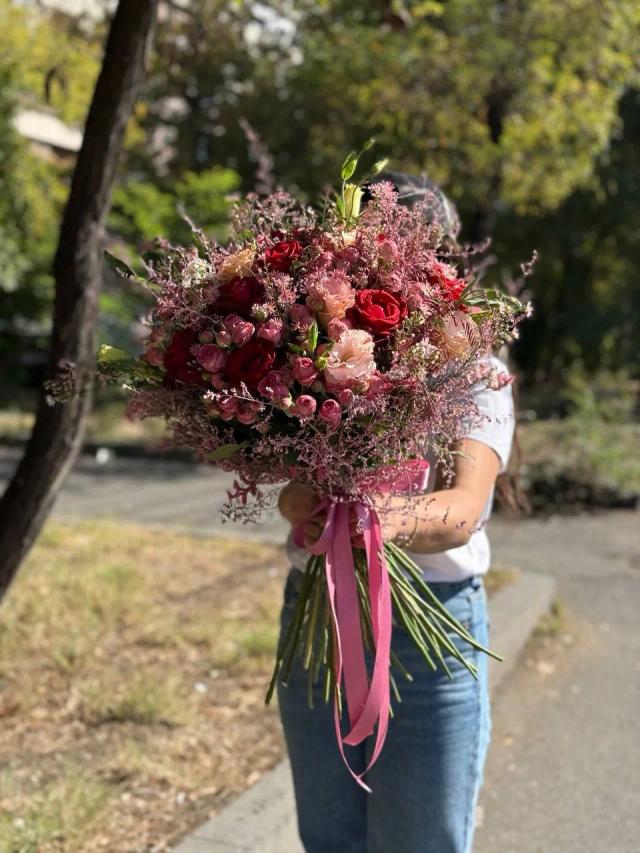 Bouquet "Mix" | ծաղիկներ, ծաղկեպսակներ, բույսեր - առաքում Երևան