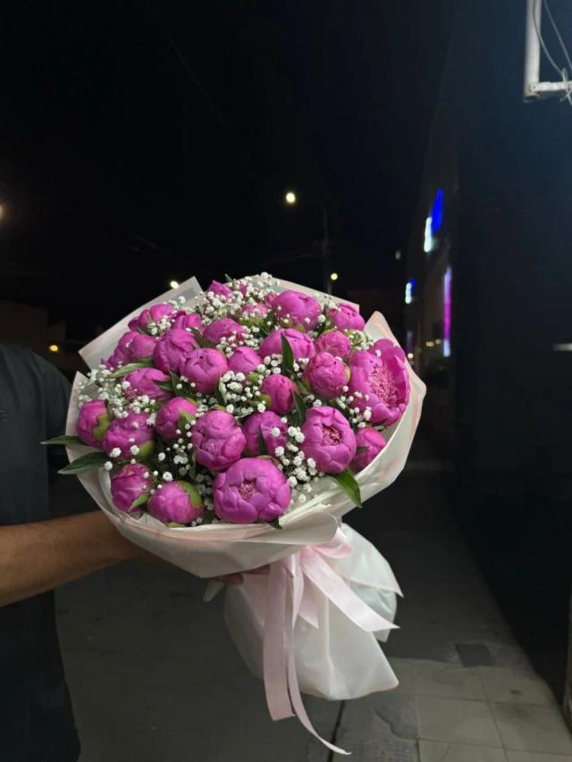 A bunch of peonies | ծաղիկներ, ծաղկեպսակներ, բույսեր - առաքում Երևան