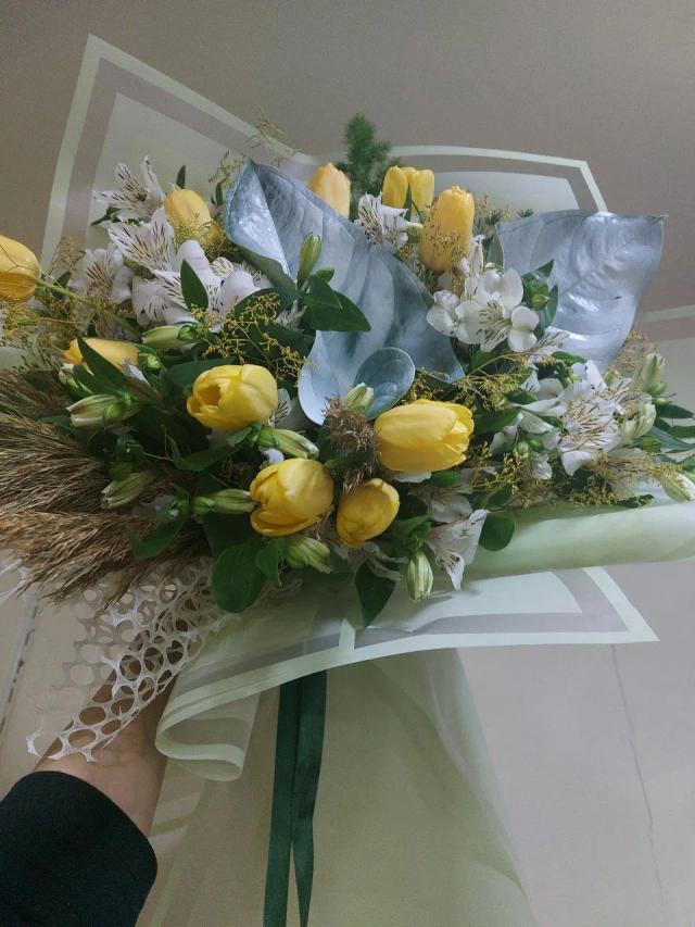 Yellow bouquet | ծաղիկներ, ծաղկեպսակներ, բույսեր - առաքում Երևան