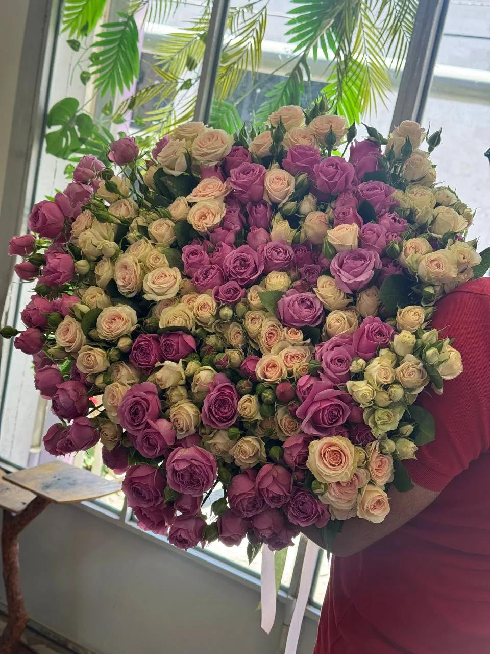 A mix of bouquet roses | ծաղիկներ, ծաղկեպսակներ, բույսեր Երևան A mix of bouquet roses | ծաղիկներ, ծաղկեպսակներ, բույսեր Երևան